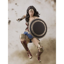 WONDER WOMAN - SHF JUSTICE LEAGUE WONDER WOMAN FIGURE