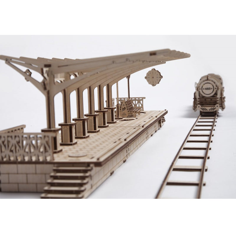 UGears Railway Platform